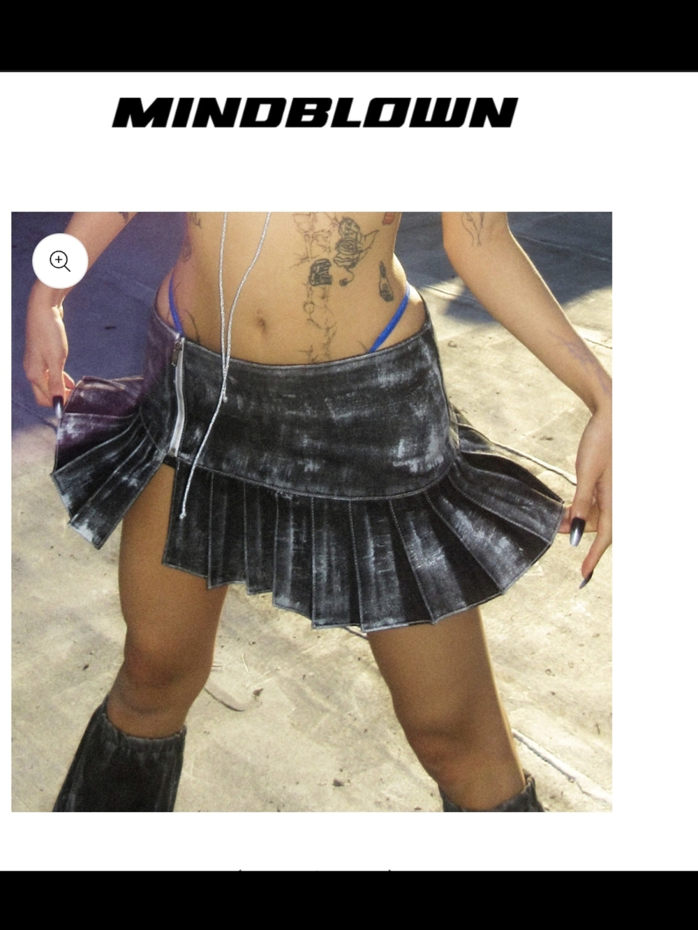 MINDBLOWN Washed Black Pleated Mini Skirt with Flared Hem‎